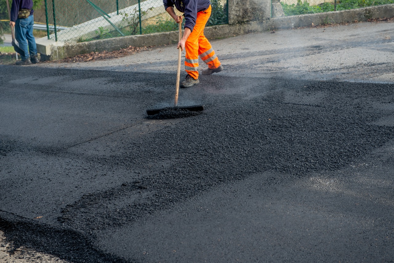 How Long Does It Take for Asphalt Repair to Cure?